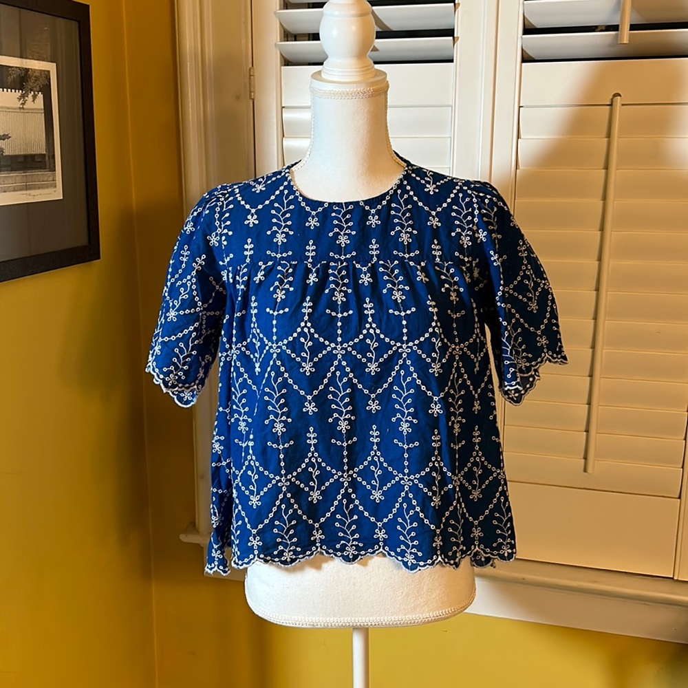 Zara Woman Eyelet Blouse Size Small